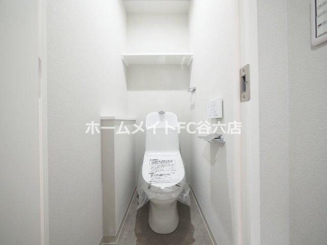 拡大写真:Alivis三国本町 2階201のトイレ