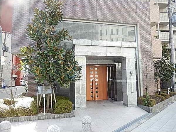 拡大写真:ONE ROOF FLAT FUKUSHIMA 2階201のエントランス
