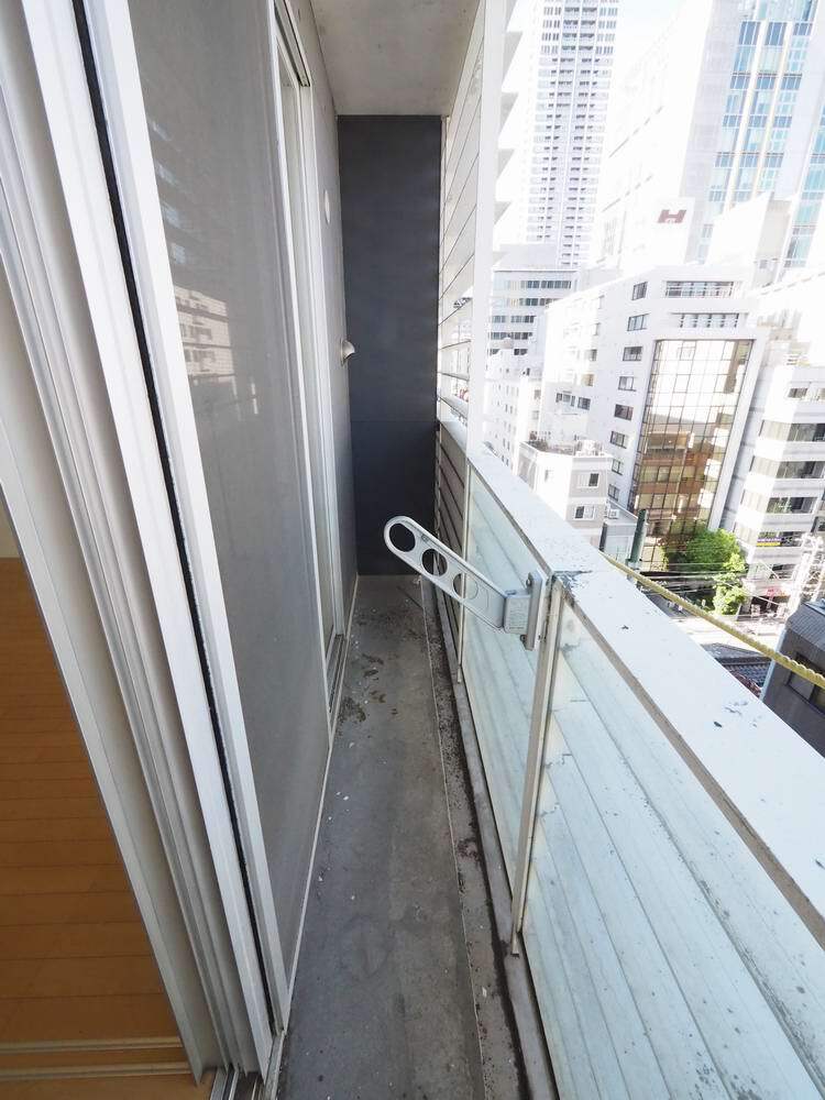 拡大写真:アーバネックス淀屋橋 11階1105のバルコニー