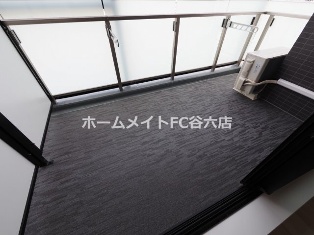 拡大写真:ブエナビスタ難波タワー 5階501のバルコニー
