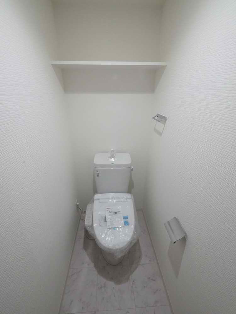 拡大写真:グランデュール鶴橋 2階205のトイレ