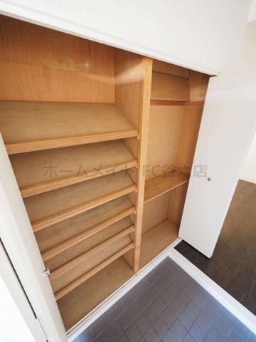 拡大写真:日宝ライフ十二軒町 4階403のその他