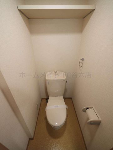 拡大写真:エスリード上本町北 2階206のWC