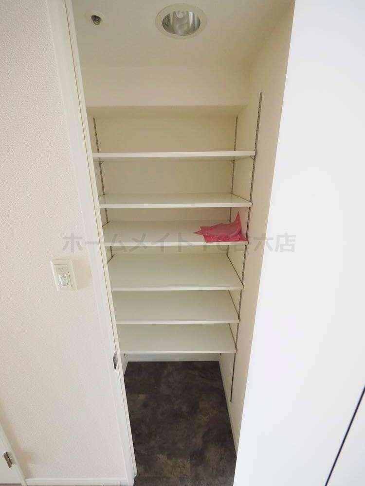 拡大写真:エステムコート心斎橋EASTⅢエクシード 9階903の玄関