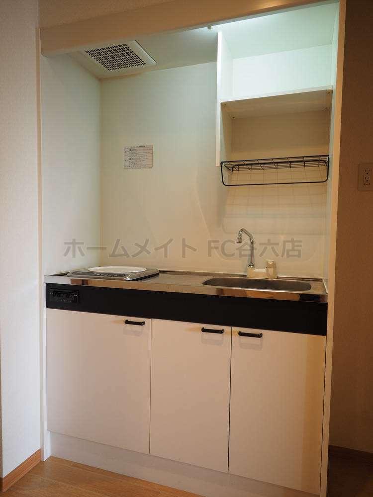 拡大写真:アーバンステージ安堂寺Ⅱ 9階901のキッチン