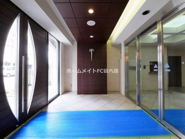 拡大写真:エイペックス京町堀 6階601のエントランス