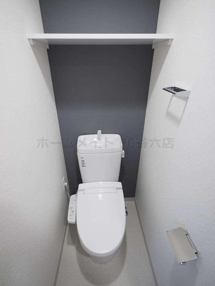 拡大写真:エスリード難波ステーションゲートノーステラス 3階301のトイレ