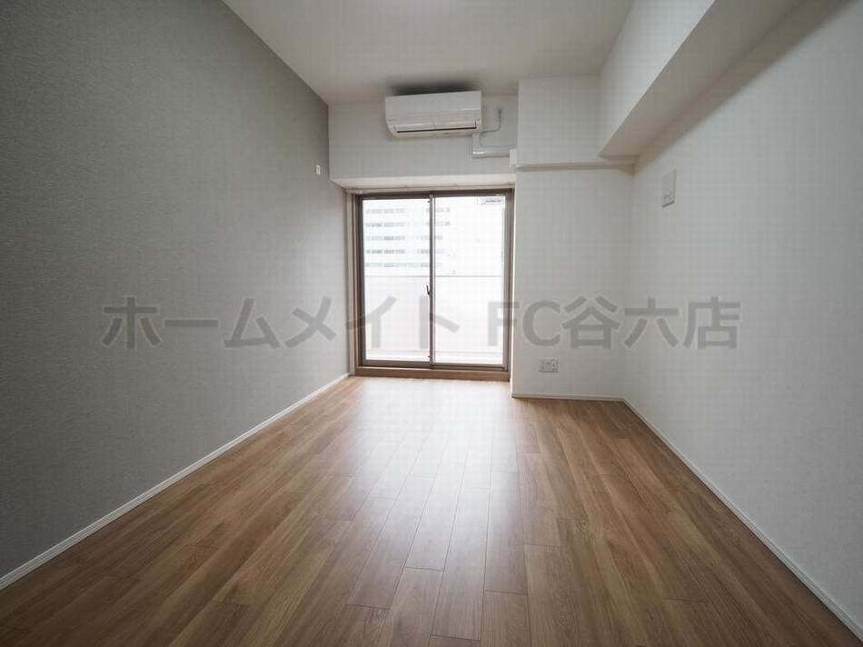 拡大写真:Y&Rino Residence 4階403の居間