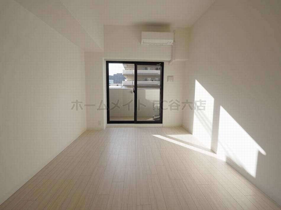 拡大写真：La　Douceur都島高倉町 9階903の居間