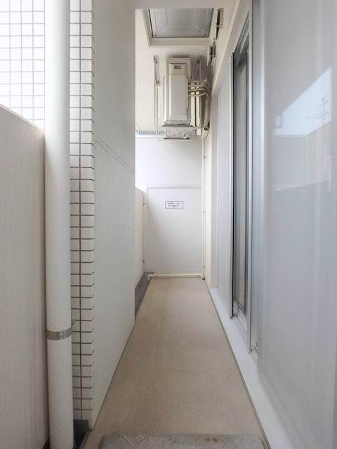 拡大写真:アーバンフラッツ瓦町 9階905のバルコニー