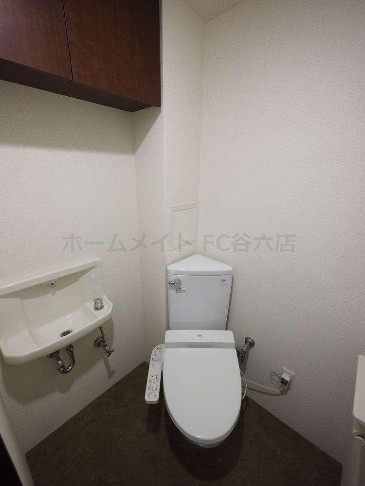拡大写真:アーバンフラッツ瓦町 9階905のトイレ
