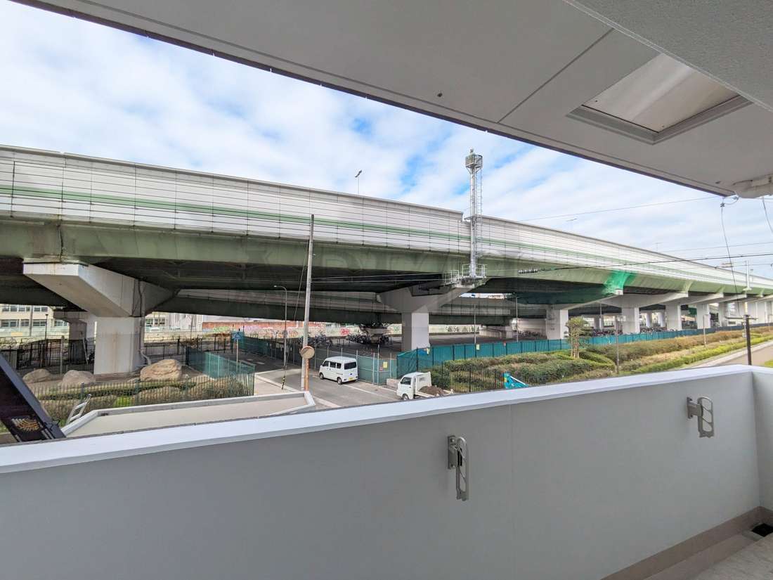 拡大写真:スプランディッド難波WESTⅡ 6階606の展望