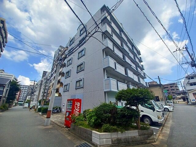 拡大写真:ファミール野間 7階702の外観