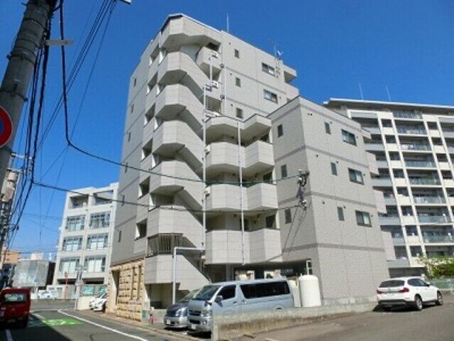 拡大写真：ラ・セーヌ高宮 4階401の外観
