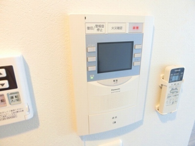 拡大写真:エンクレスト薬院大通 7階703のセキュリティ