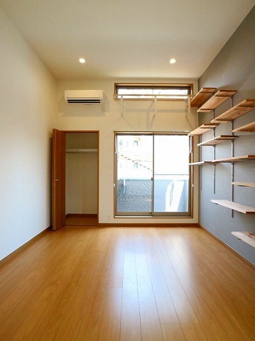拡大写真:TUA CASA 1階103のリビング