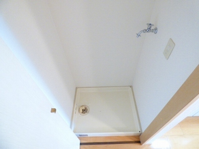 拡大写真:コンフォール高宮東 4階409の居間