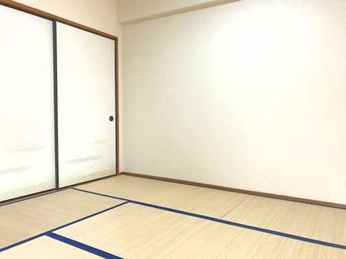 拡大写真:レジデンス・アダージオ 1階1-Cの和室です