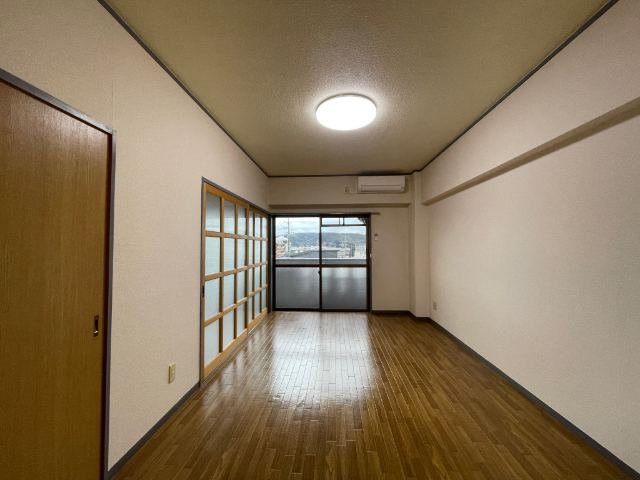 拡大写真:レオパレス宝 3階303-1の内観