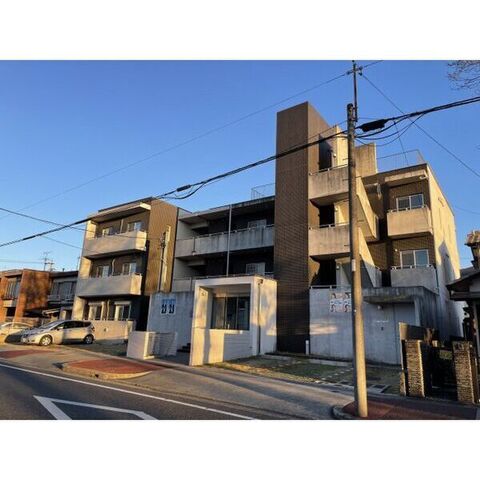 コーポハルラサン 北棟の外観