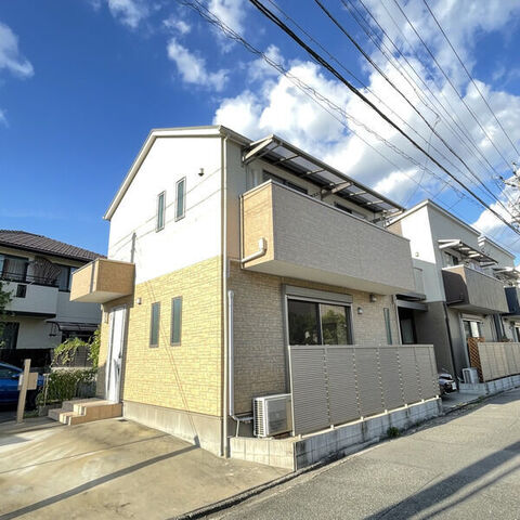 フィオーレ米野B棟の外観