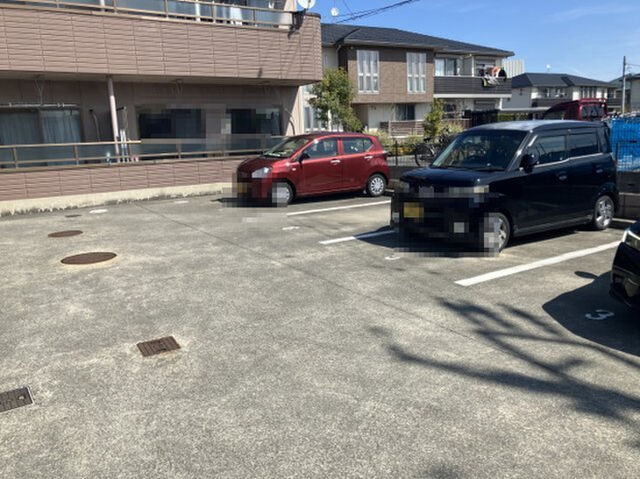 拡大写真：間渡里ハイツ 1階00102の外観