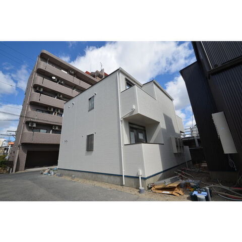 写真：SAKURA東海通　A棟(北側)の外観