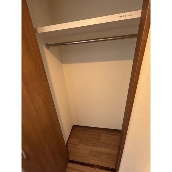 拡大写真:SHOKEN Residence 名古屋〈太閤通〉 13階1302の収納
