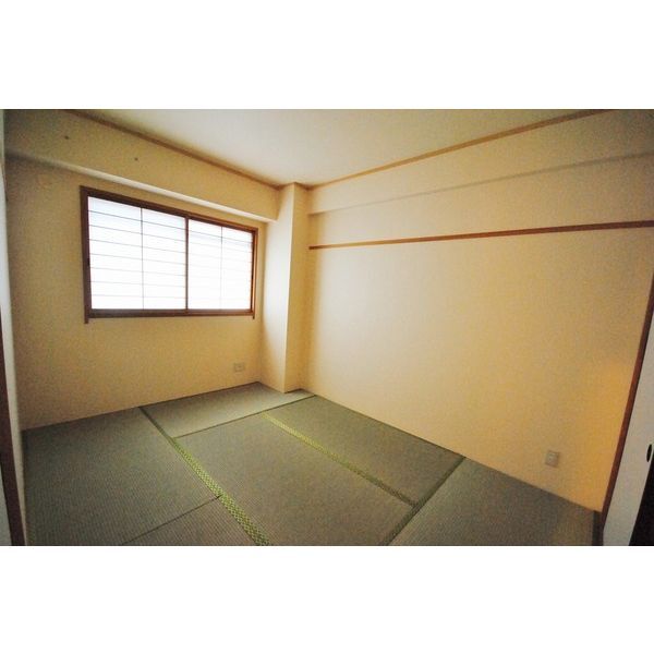 拡大写真:グレイス 2階204の和室
