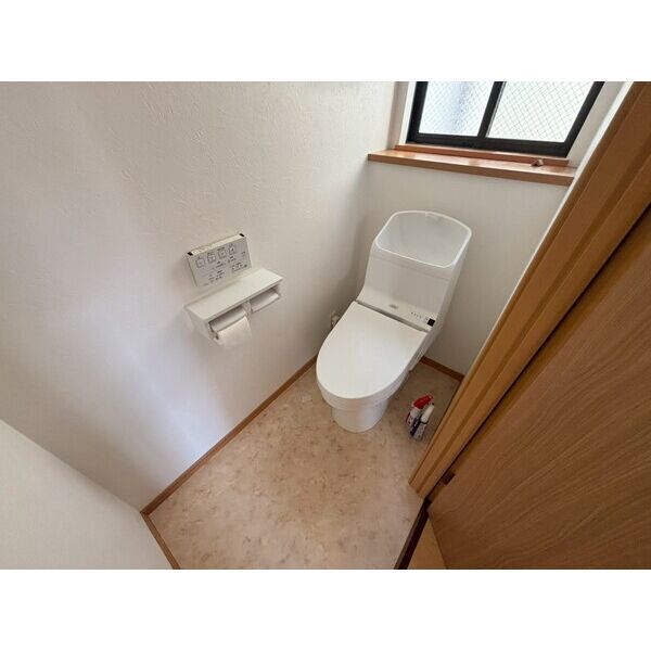 拡大写真:千種区清住レントハウス 1階-のトイレ