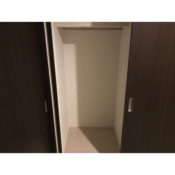 拡大写真:GRANDTIC新瑞橋 1階102の収納