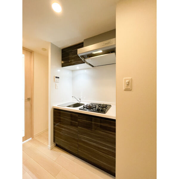 拡大写真:S-RESIDENCE庄内通 2階201のキッチン