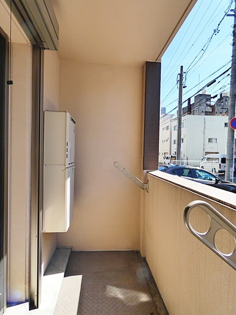 拡大写真:グランシャトゥ那古野 1階1Bのバルコニー