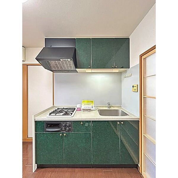 拡大写真:泉2000 4階402のキッチン