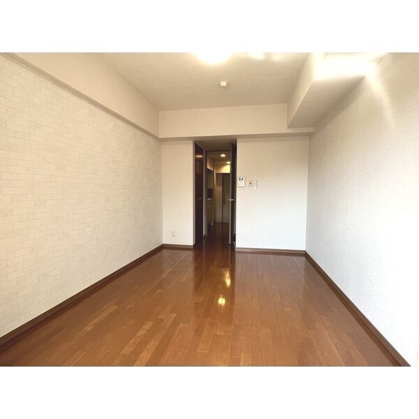 拡大写真:AHマンション泉 8階802の居間