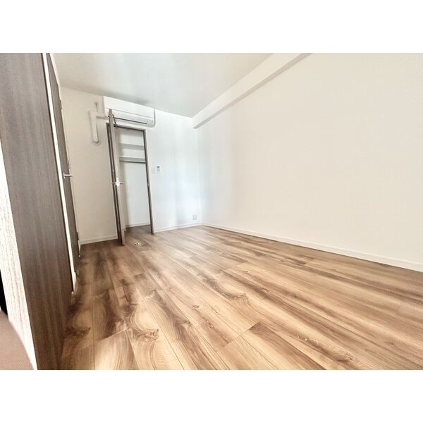 拡大写真:S-RESIDENCE上社南amante(アマンテ) 7階702の内装