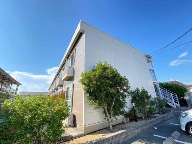 拡大写真:レオパレスM’s加古川 2階210の建物外観を気になさる方へ、見た目の良い物件です
