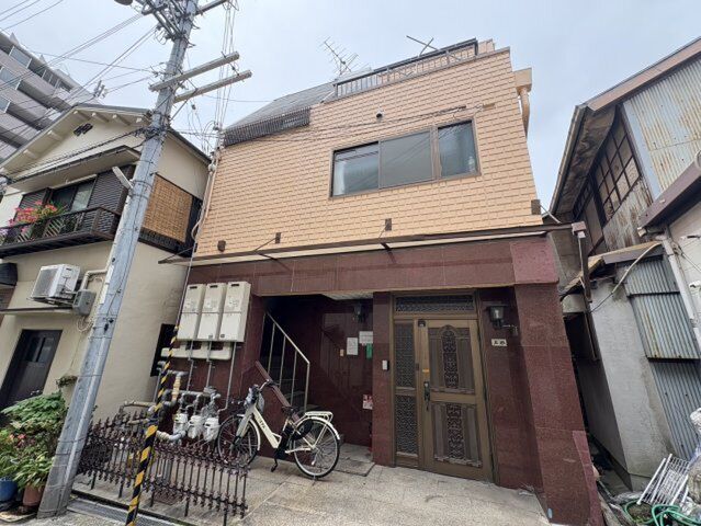エルパラッツォ三宮(YMビル)の外観