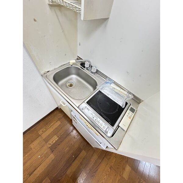 拡大写真:パークサイド・トア山手 2階203のキッチン