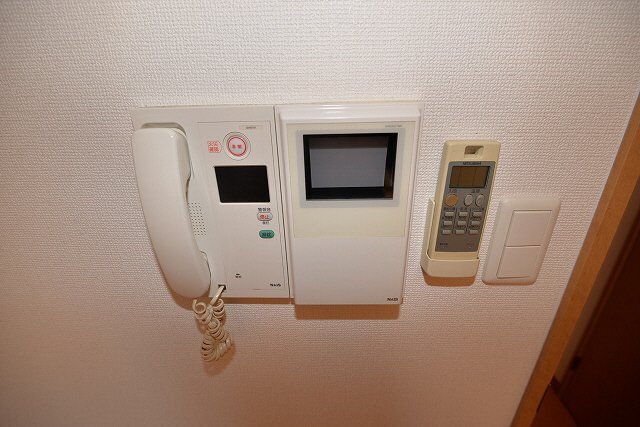 拡大写真:ロイヤルヒル神戸三ノ宮Ⅱ 13階1303のセキュリティ