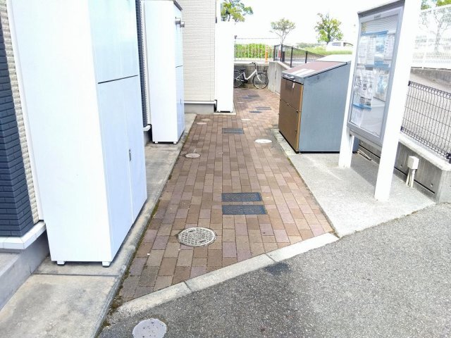 拡大写真:レオネクストウリュウ 1階107のその他