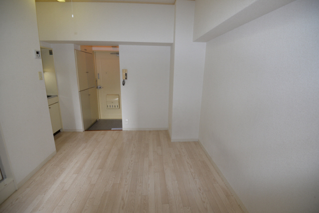 拡大写真:ユニハイム神戸 5階505の写真は同マンションの別のお部屋のものです