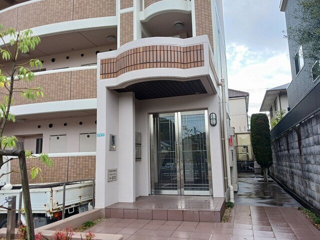 拡大写真:セイバリー仁川 1階102の建物の内部です
