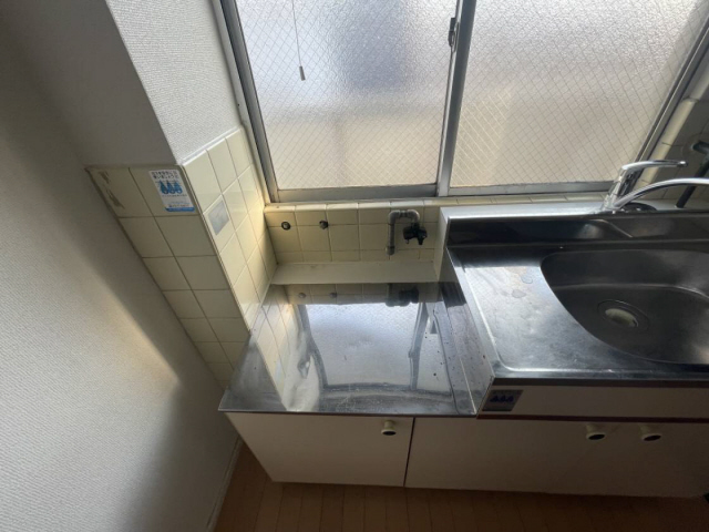拡大写真:三宮アソシア 4階402のキッチン
