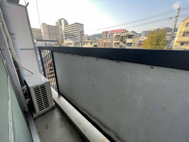 拡大写真:三宮アソシア 4階402の写真は同マンションの違うお部屋のものです
