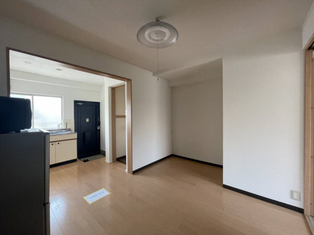 拡大写真:三宮アソシア 4階402の写真は同マンションの違うお部屋のものです