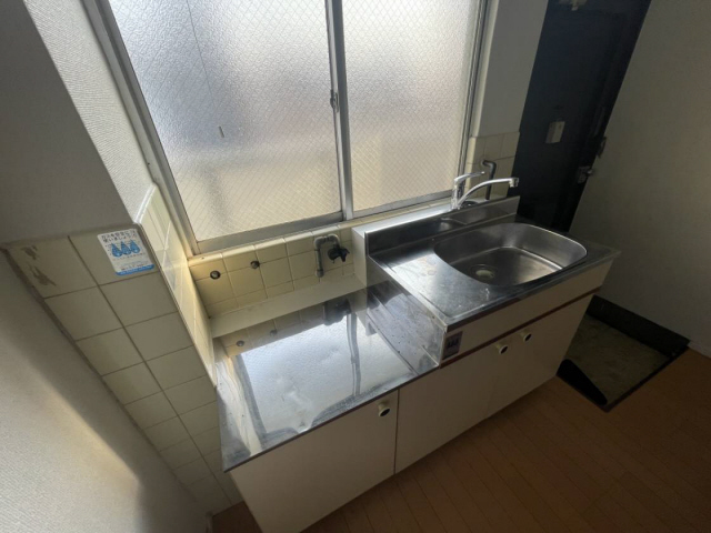 拡大写真:三宮アソシア 4階402のキッチン