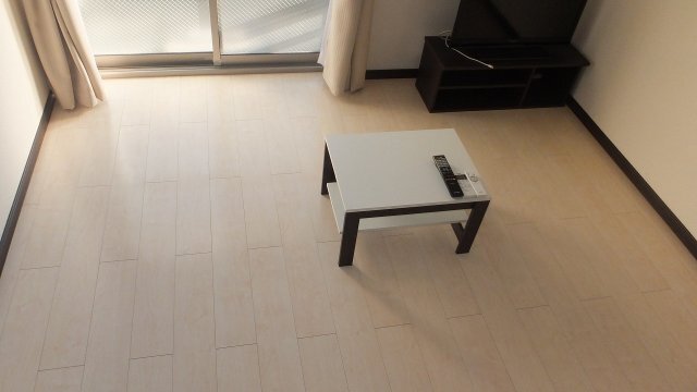 拡大写真:レオネクスト御影中町 3階302の居間です