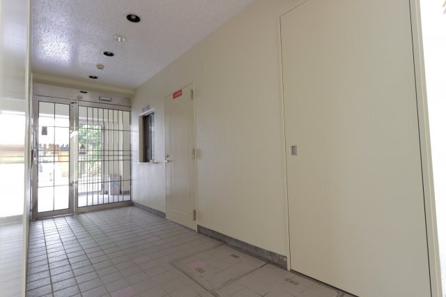 拡大写真:パルメーラ山手 6階604の建物の内部です