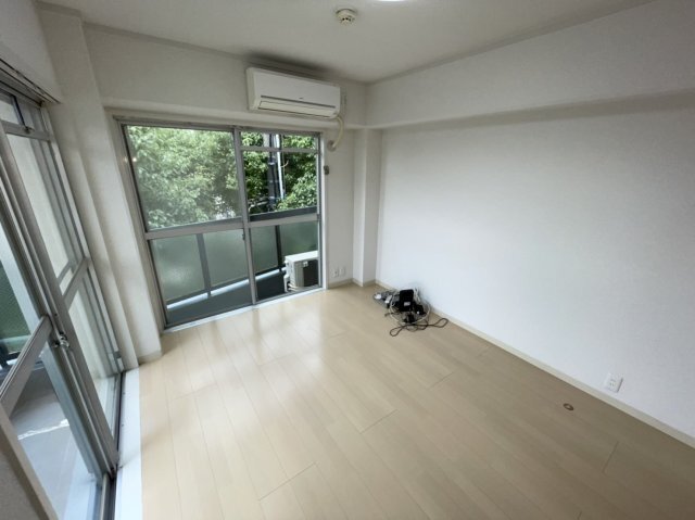 拡大写真:ときわ上筒井レクラン 2階202のこの写真は同マンションの他のお部屋のものです